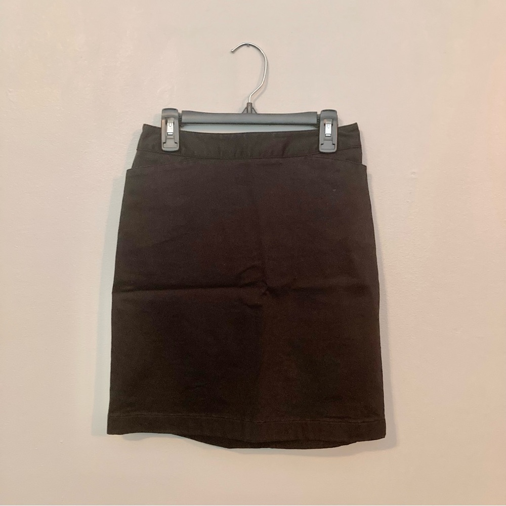 4/$10 - Ann Taylor Stretch Black Skirt